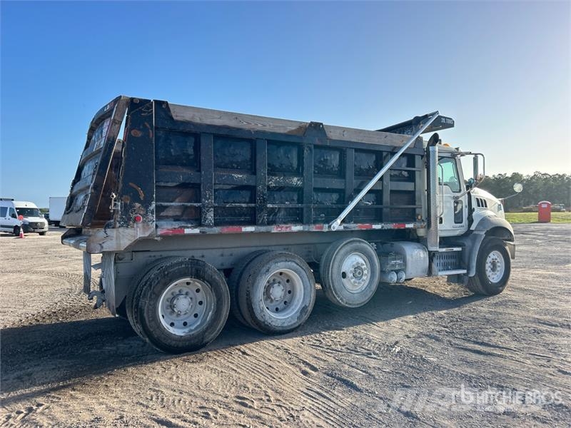 Mack GU813 Tipper trucks