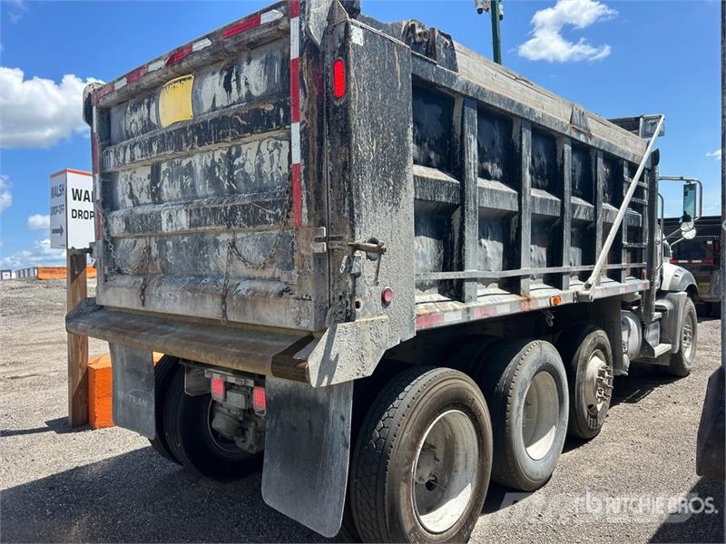 Mack GU813 Tipper trucks
