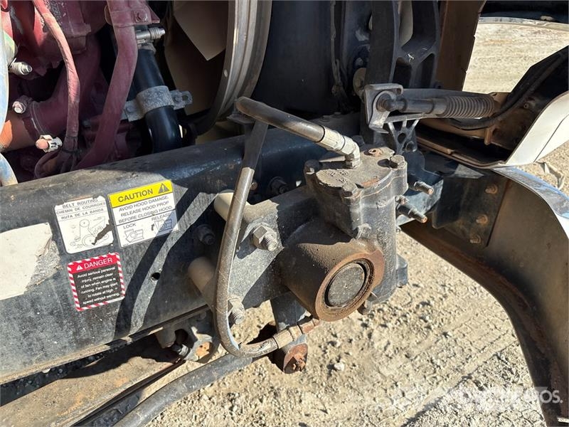 Mack GU813 Kipper