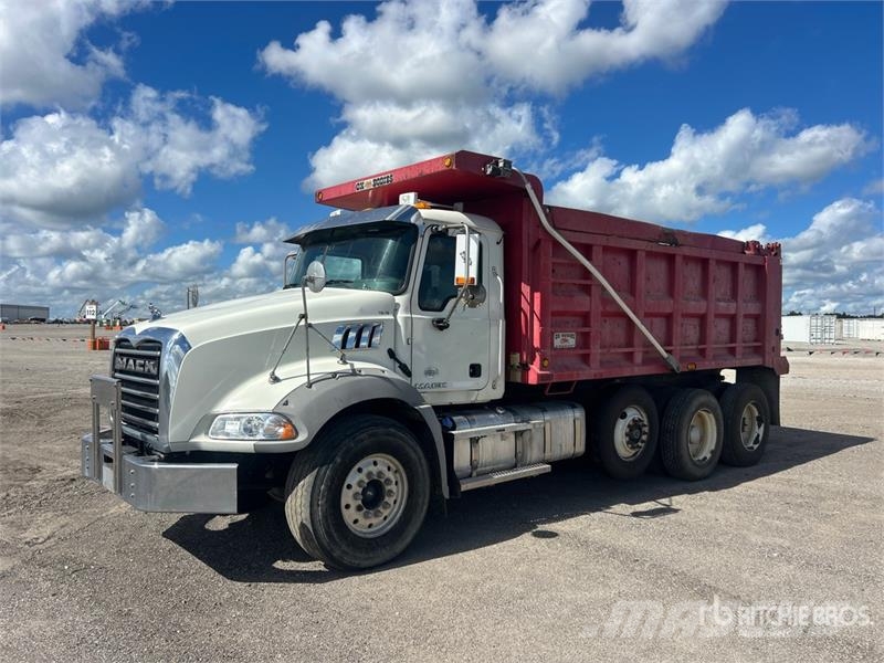 Mack GU813 Tipper trucks