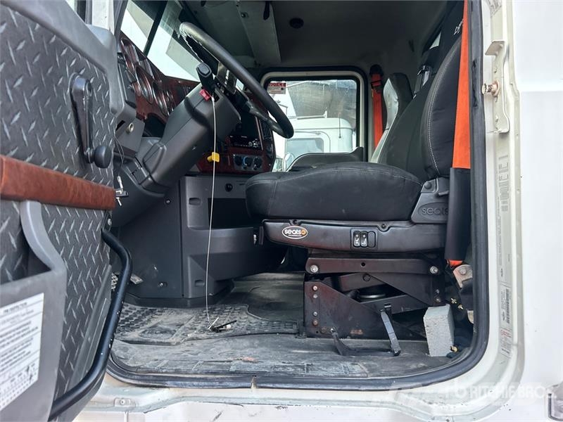 Mack GU813 Camion ribaltabili