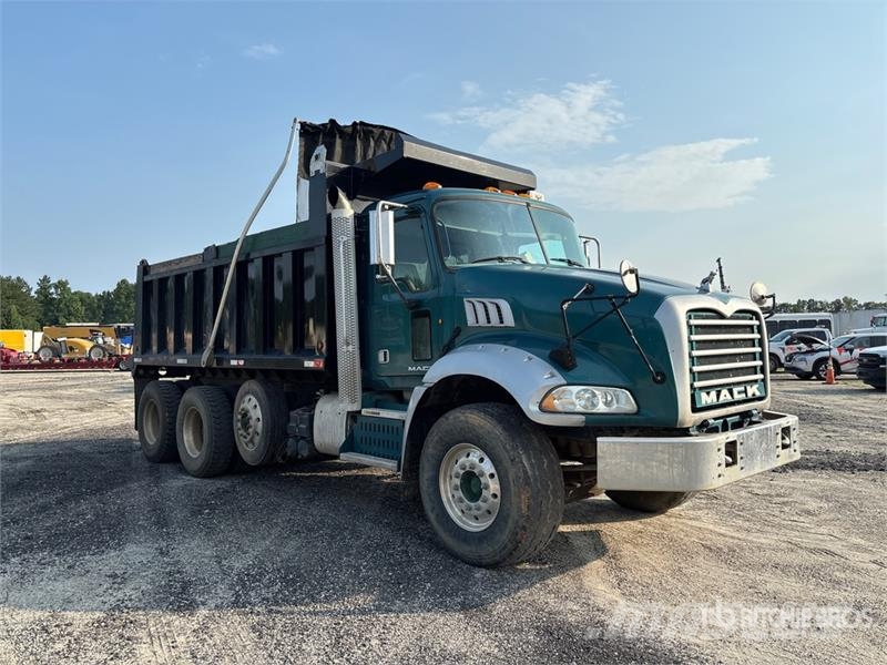 Mack GU813 Tipper trucks