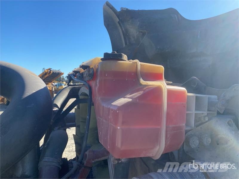Mack GU813 10x4 Quad/A Dump Truck Kipper