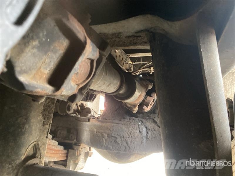 Mack GU813 10x4 Quad/A Dump Truck Camiones bañeras basculantes o volquetes