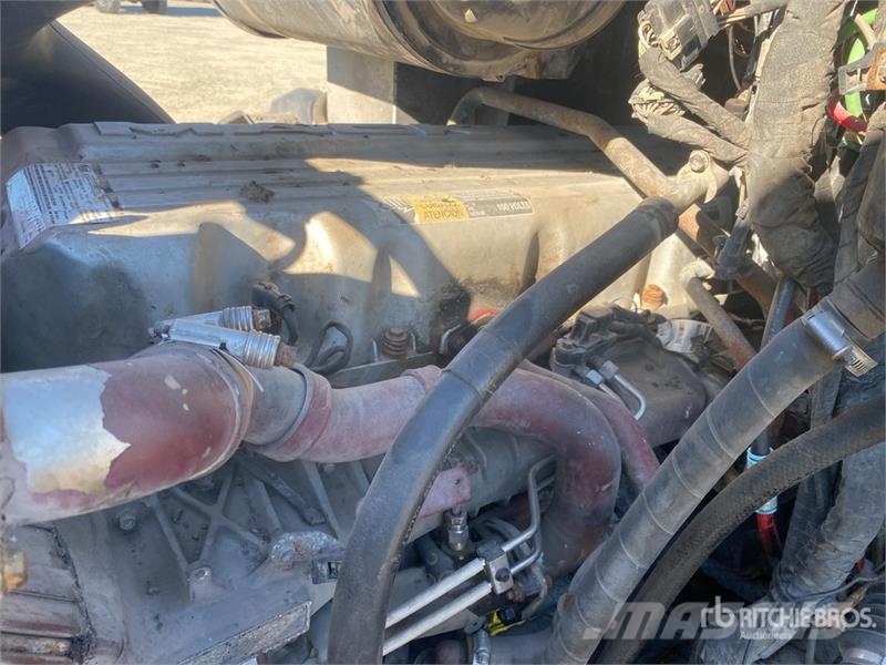 Mack GU813 10x4 Quad/A Dump Truck Kipper