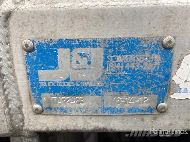 Mack GU813 10x4 Quad/A Dump Truck Camiones bañeras basculantes o volquetes
