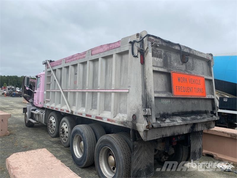 Mack GU813 10x4 Quad/A Dump Truck Camiones bañeras basculantes o volquetes