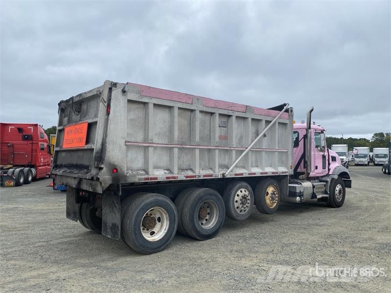 Mack GU813 10x4 Quad/A Dump Truck Camiones bañeras basculantes o volquetes