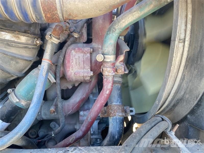 Mack GU813 10x4 Quad/A Dump Truck Kipper