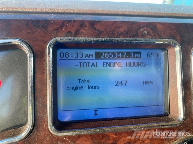 Mack GU813 10x4 Quad/A Dump Truck Kipper