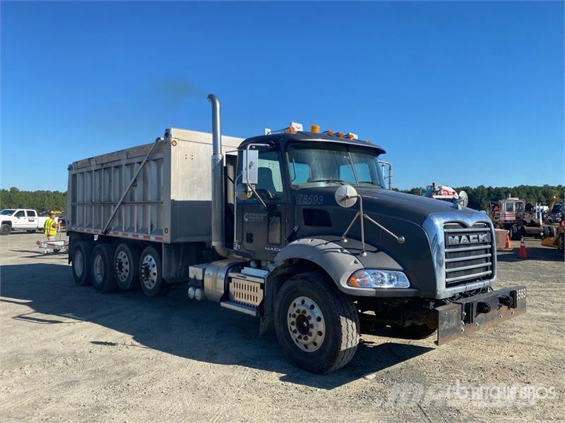 Mack GU813 10x4 Quad/A Dump Truck Kipper