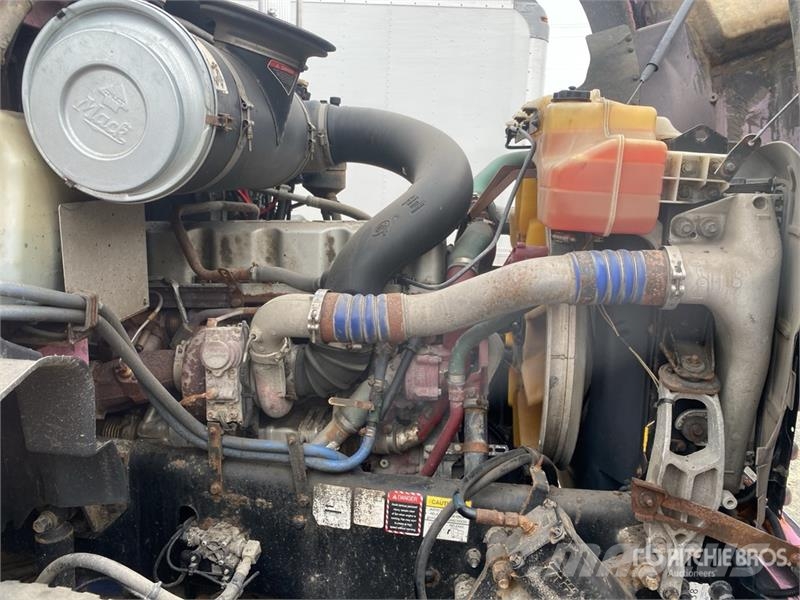 Mack GU813 10x4 Quad/A Dump Truck Camiones bañeras basculantes o volquetes