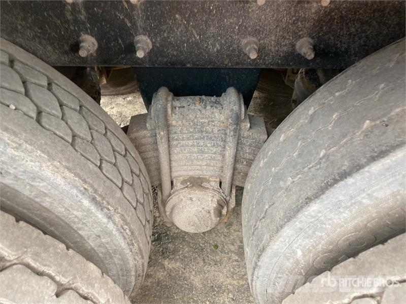 Mack GU813 10x4 Quad/A Dump Truck Camiones bañeras basculantes o volquetes
