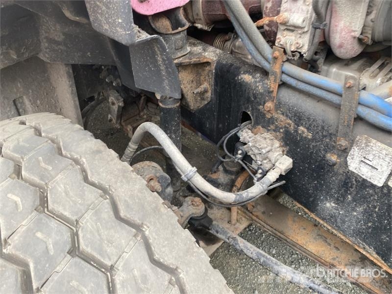 Mack GU813 10x4 Quad/A Dump Truck Camiones bañeras basculantes o volquetes