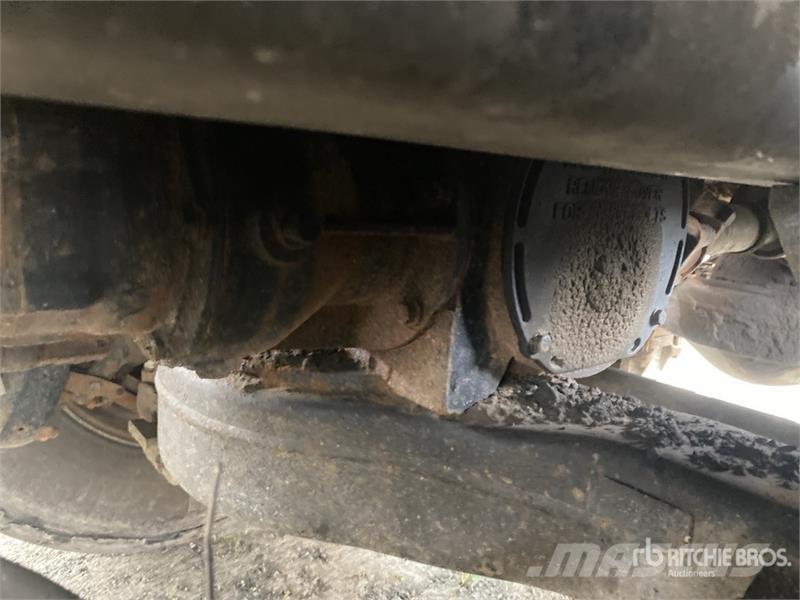 Mack GU813 10x4 Quad/A Dump Truck Camiones bañeras basculantes o volquetes