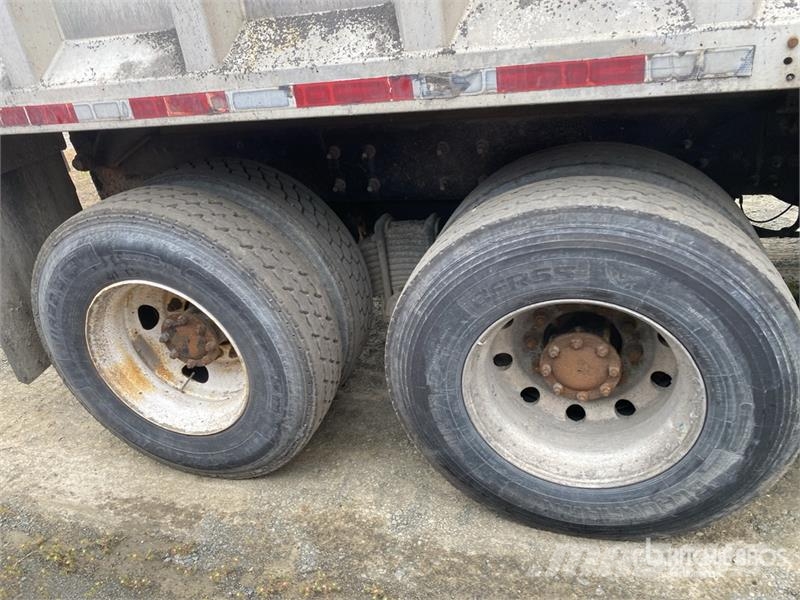 Mack GU813 10x4 Quad/A Dump Truck Camiones bañeras basculantes o volquetes
