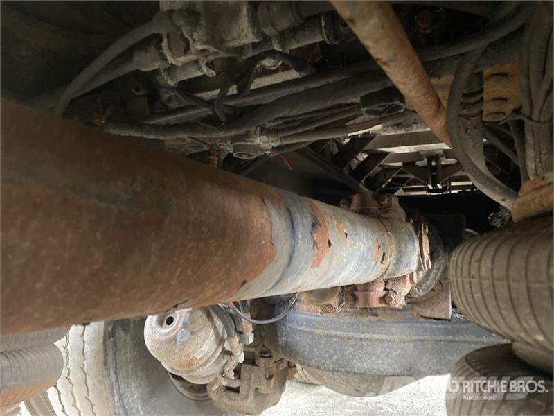 Mack GU813 10x4 Quad/A Dump Truck Camiones bañeras basculantes o volquetes
