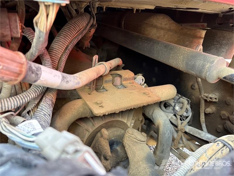 Mack GU813 6x4 Mixer Truck (Inoperable) Avtomešalci za beton