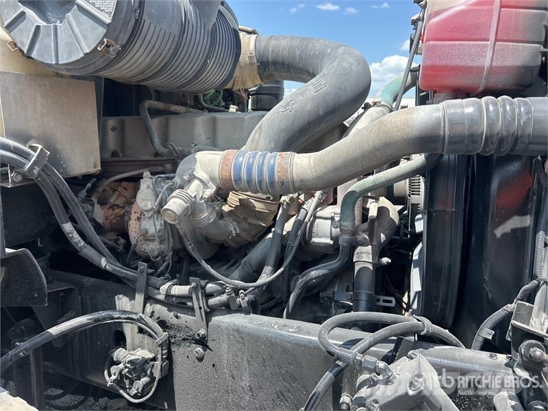 Mack GU813 6x4 Mixer Truck Camiones hormigonera