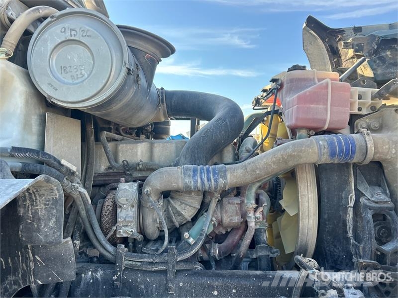 Mack GU813 6x4 Mixer Truck 混凝土車