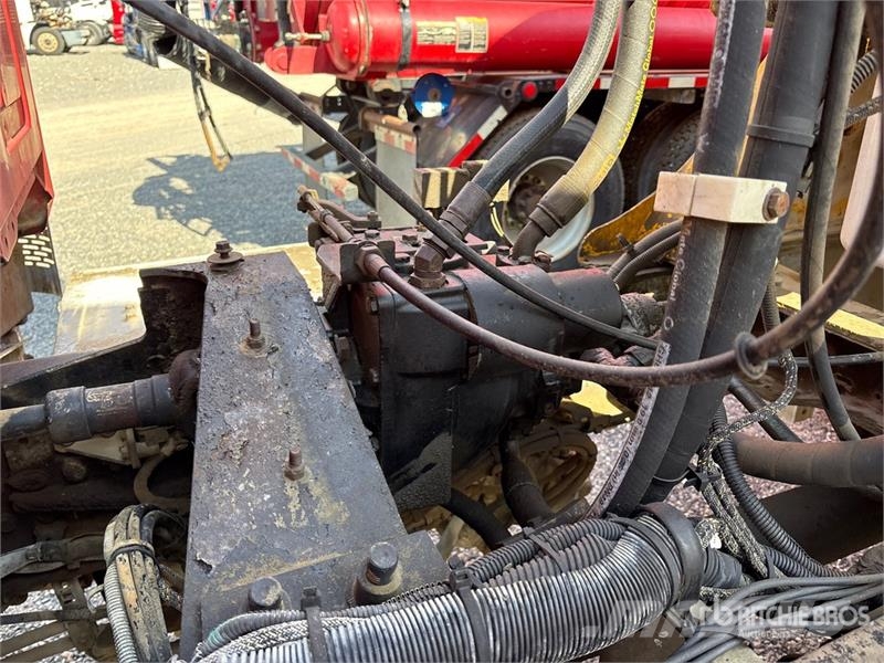 Mack GU813 6x4 Mixer Truck (Inoperable) Avtomešalci za beton