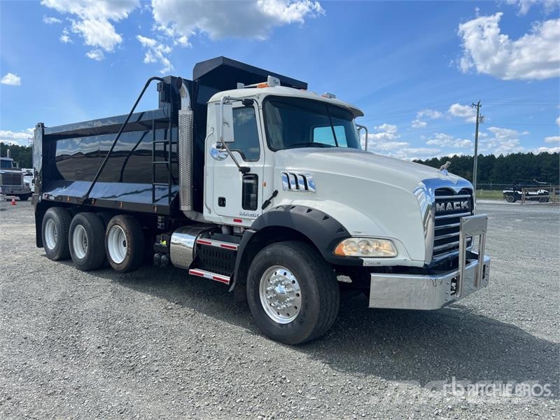 Mack GU813 Granite Tri/A Dump Truck Camion ribaltabili