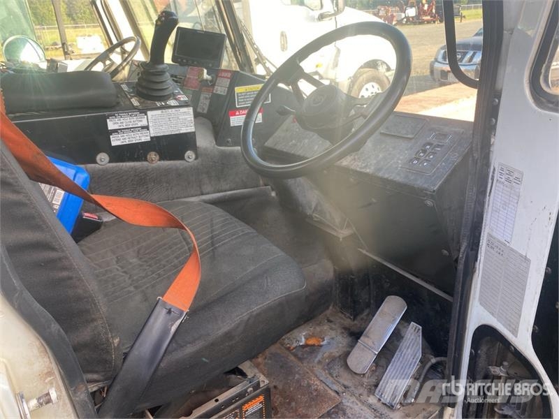 Mack LEU613 폐기물 수거 트럭