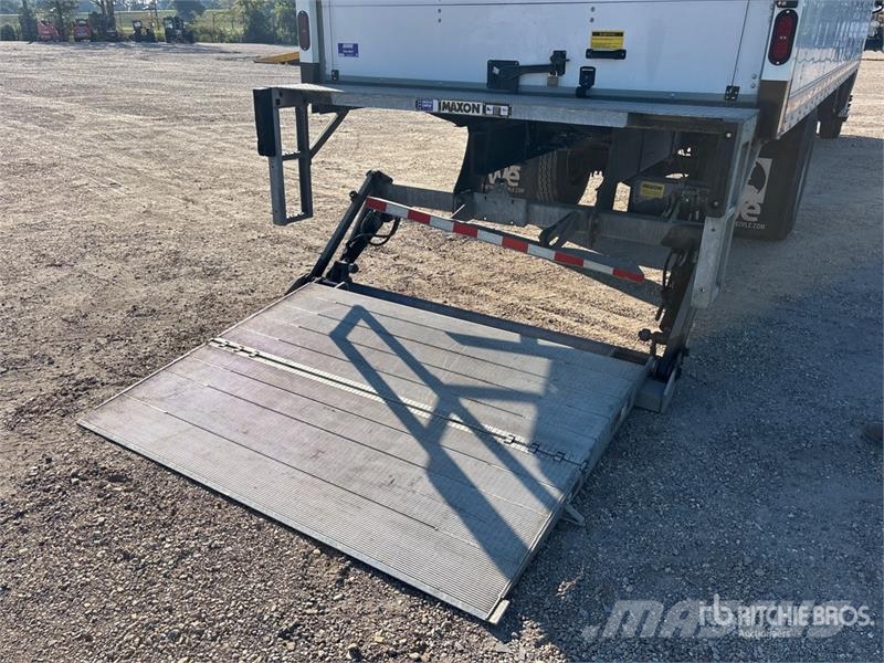 Mack MD 4x2 Van Truck Samochody ciężarowe ze skrzynią zamkniętą
