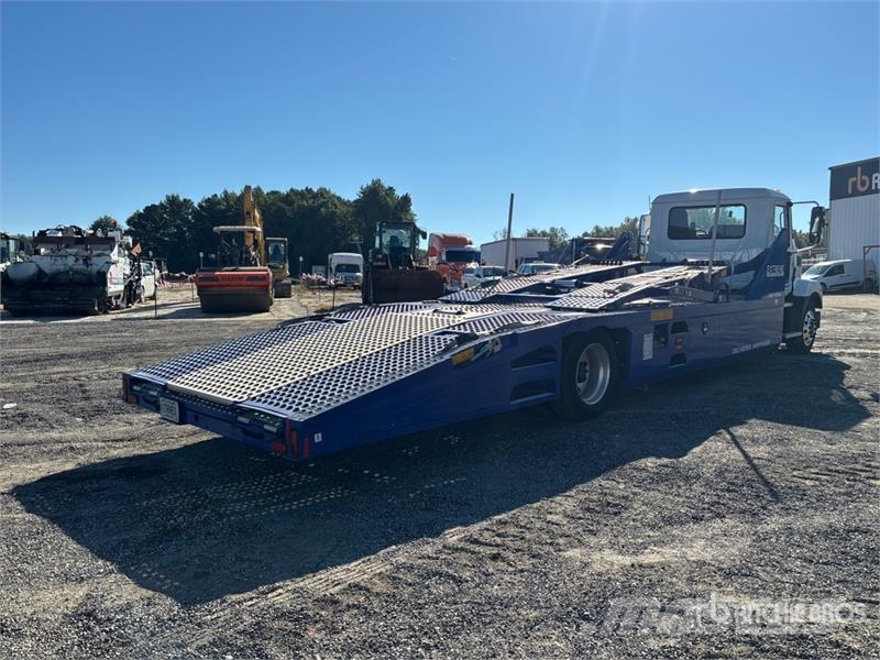 Mack MD6 4x2 Car Carrier Truck Trasportatore per veicoli