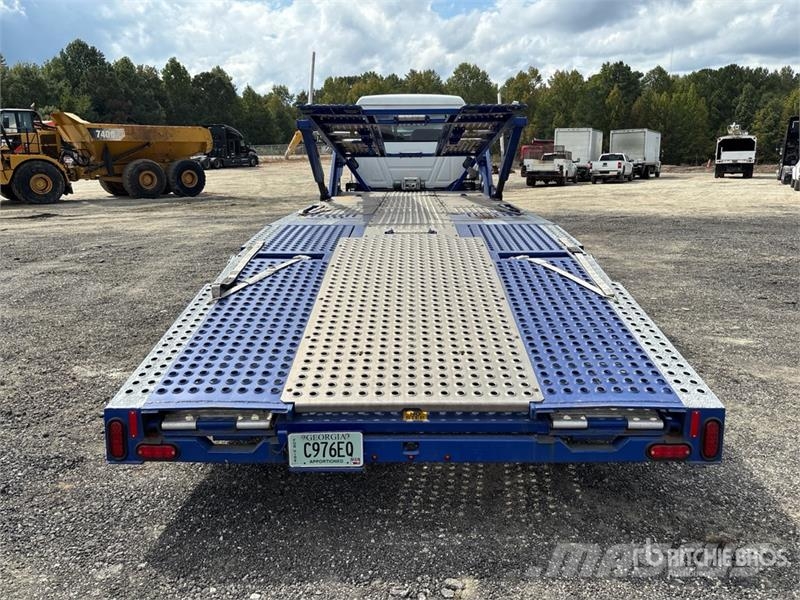 Mack MD6 4x2 Car Carrier Truck Oprijwagen