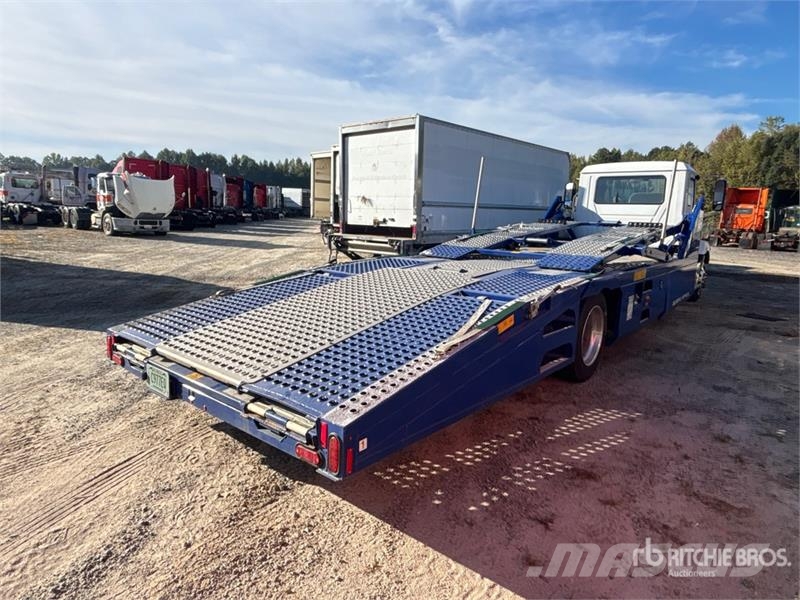 Mack MD6 4x2 Car Carrier Truck Avtotransporterji