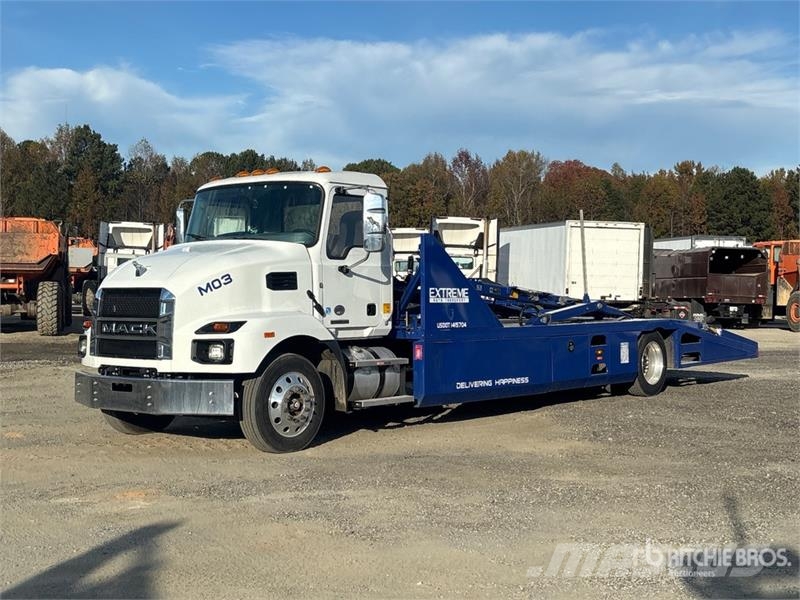 Mack MD6 4x2 Car Carrier Truck Camiones portavehículos