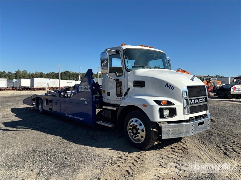 Mack MD6 4x2 Car Carrier Truck Trasportatore per veicoli