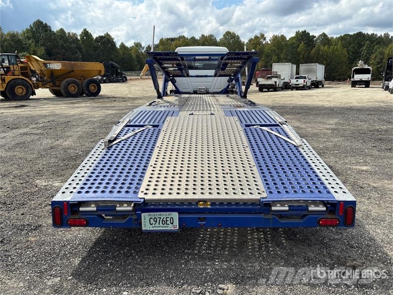 Mack MD6 4x2 Car Carrier Truck Autotransporter
