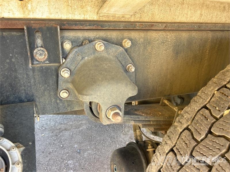 Mack MD624R 4x2 Water Truck Tovornjaki za vodo