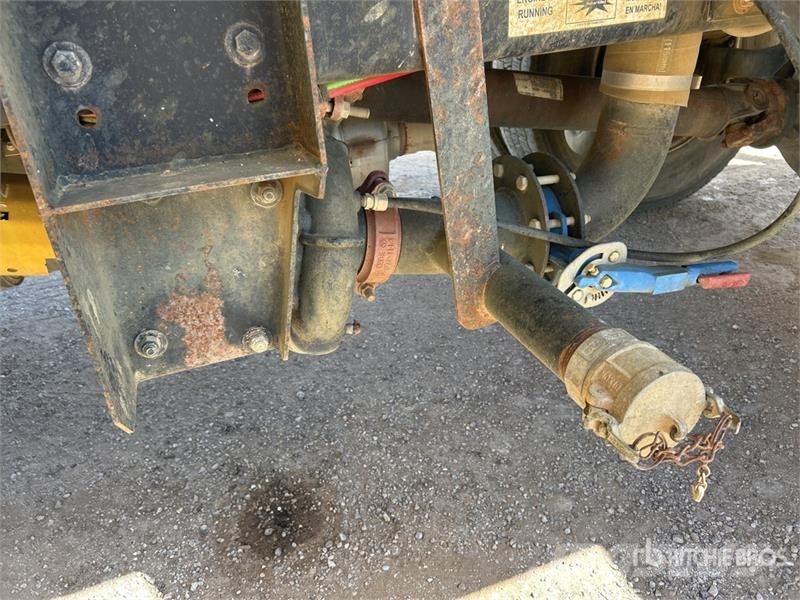 Mack MD624R 4x2 Water Truck Tovornjaki za vodo