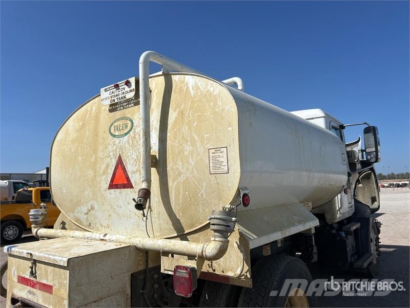 Mack MD624R 4x2 Water Truck Tovornjaki za vodo