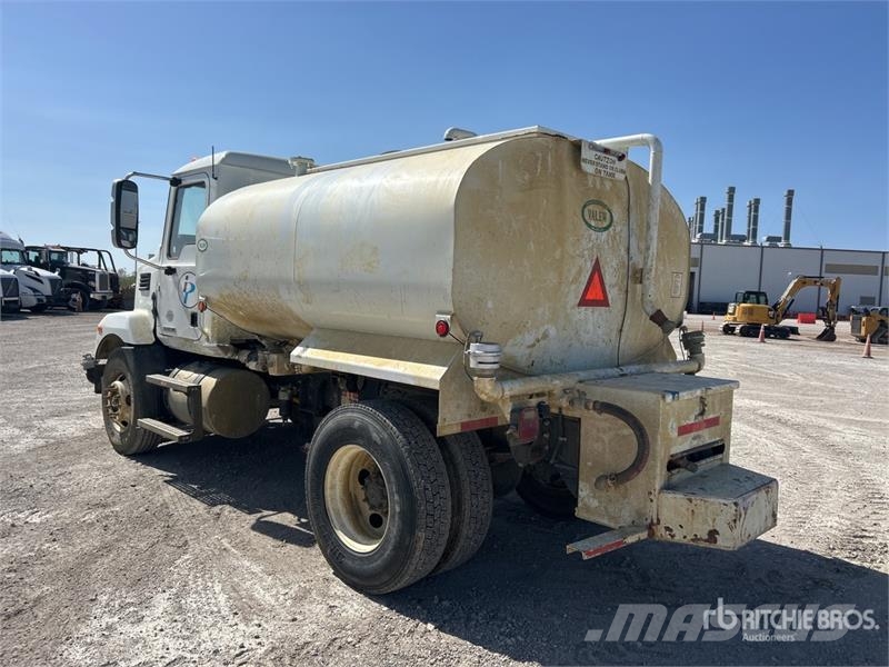 Mack MD624R 4x2 Water Truck Tovornjaki za vodo