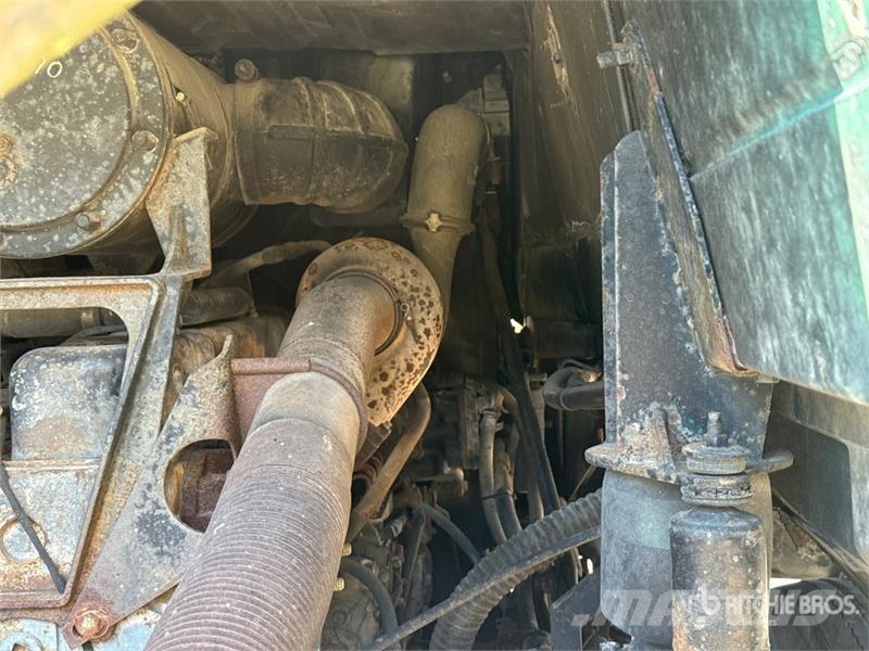 Mack MH600 6x4 T/A Cabover w/ Sleeper Dragbilar
