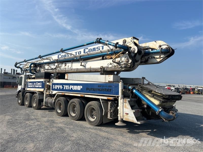 Mack MR688S Betonvedēji