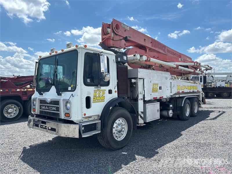 Mack MRU613 Betonmischer