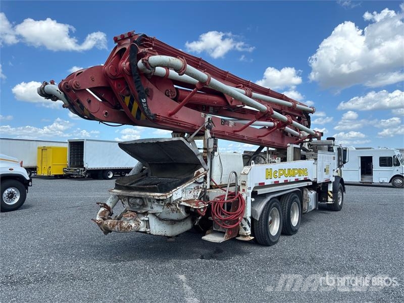 Mack MRU613 Betonmischer