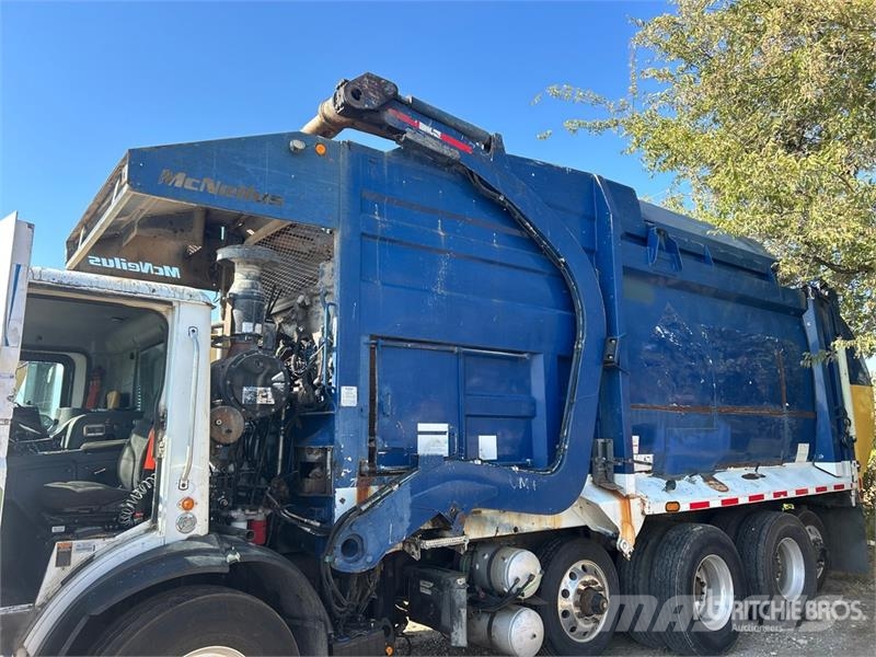 Mack MRU633 10x4 Front Loader Waste Collection Truck Camion dei rifiuti