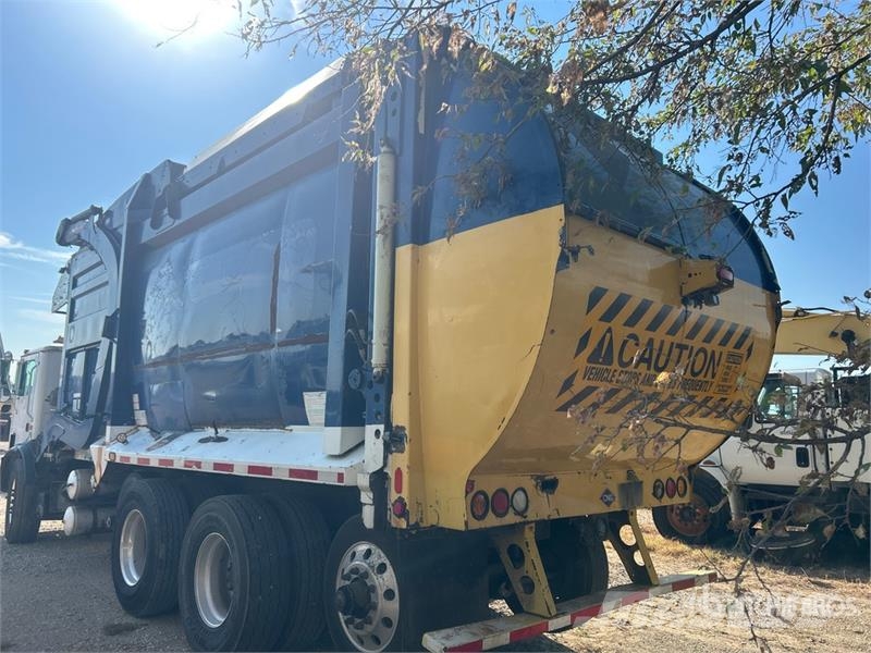 Mack MRU633 10x4 Front Loader Waste Collection Truck Camion dei rifiuti
