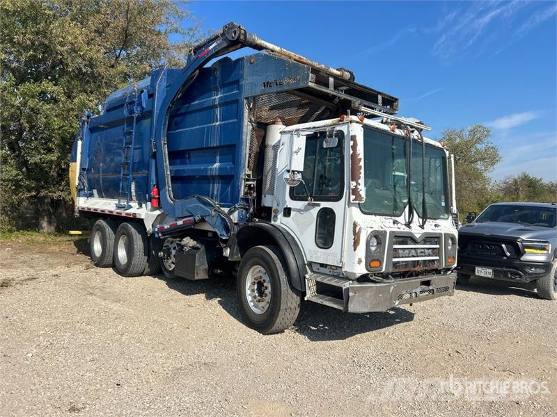 Mack MRU633 10x4 Front Loader Waste Collection Truck Camion dei rifiuti