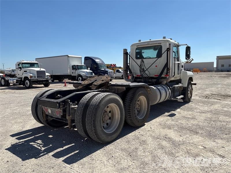 Mack P164T 6x4 T/A Day Cab Truck Tractor Trekkers