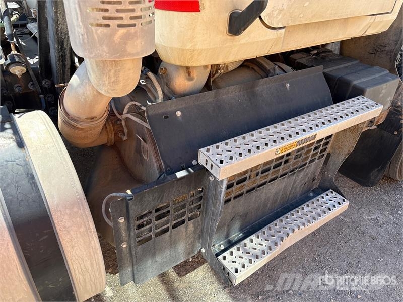 Mack P164T 6x4 T/A Day Cab Truck Tractor Trekkers