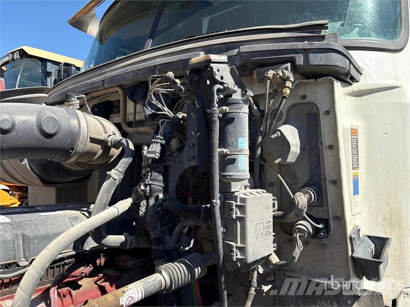 Mack P164T 6x4 T/A Day Cab Truck Tractor Trekkers