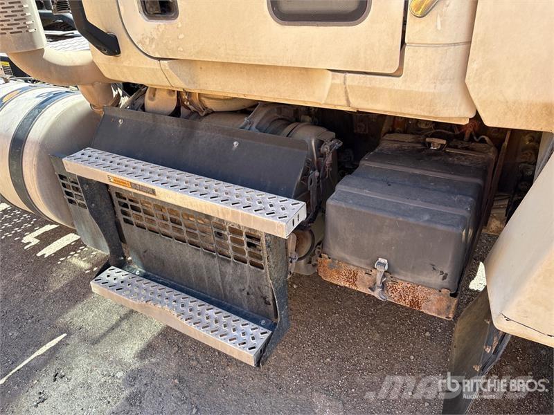 Mack P164T 6x4 T/A Day Cab Truck Tractor Trekkers