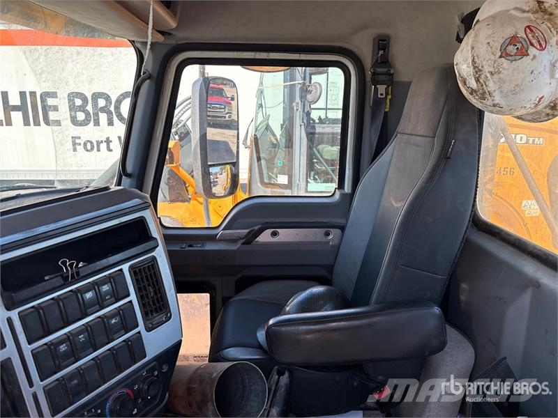 Mack P164T 6x4 T/A Day Cab Truck Tractor Trekkers